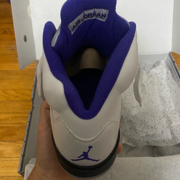 Jordan 5 concord purples - Picture 2 of 5